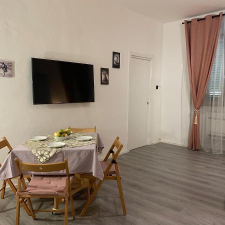 Casa Julka Appartement Livorno Buitenkant foto