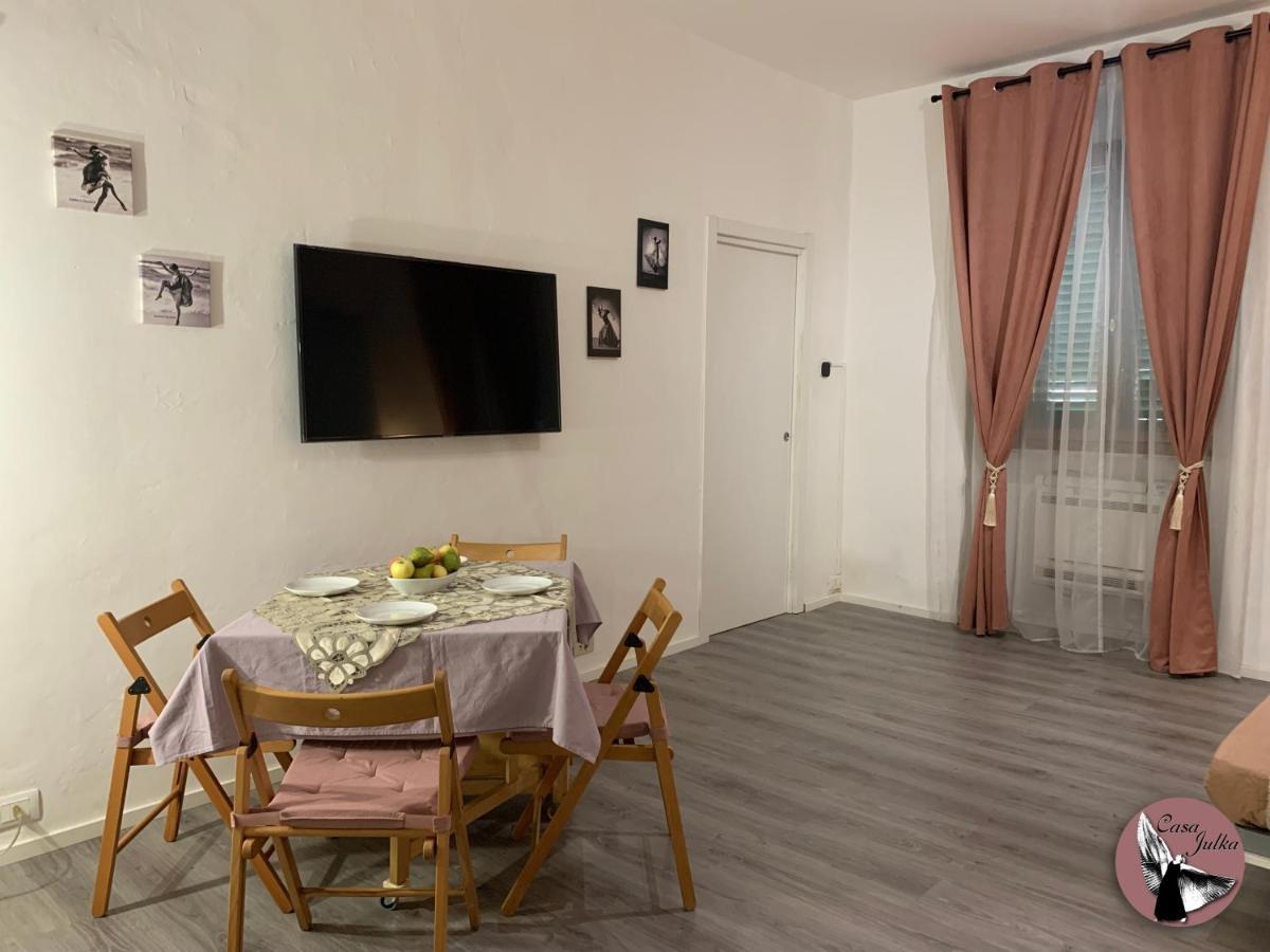 Casa Julka Appartement Livorno Buitenkant foto