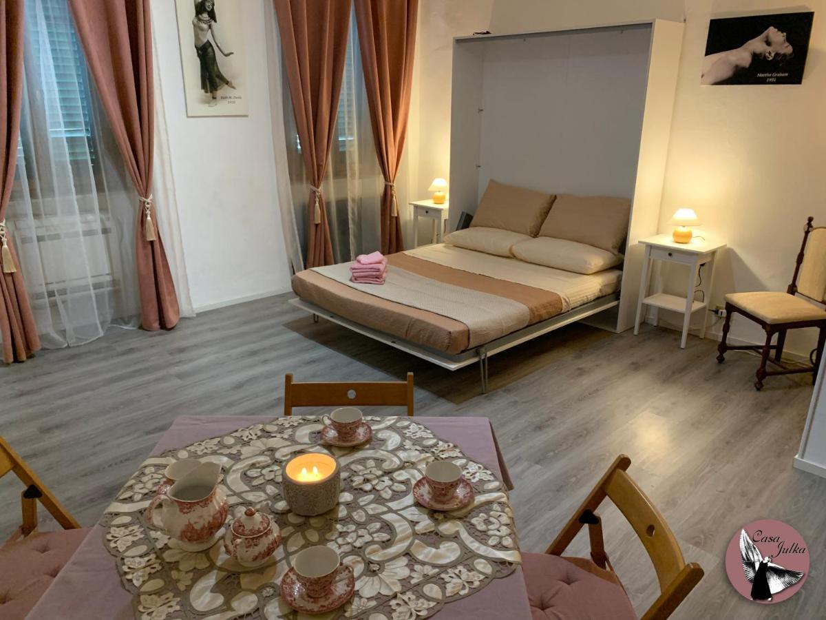 Casa Julka Appartement Livorno Buitenkant foto