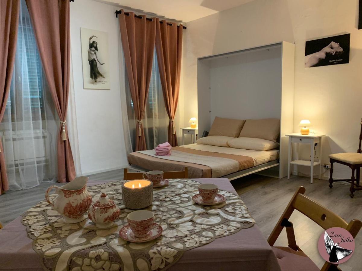 Casa Julka Appartement Livorno Buitenkant foto