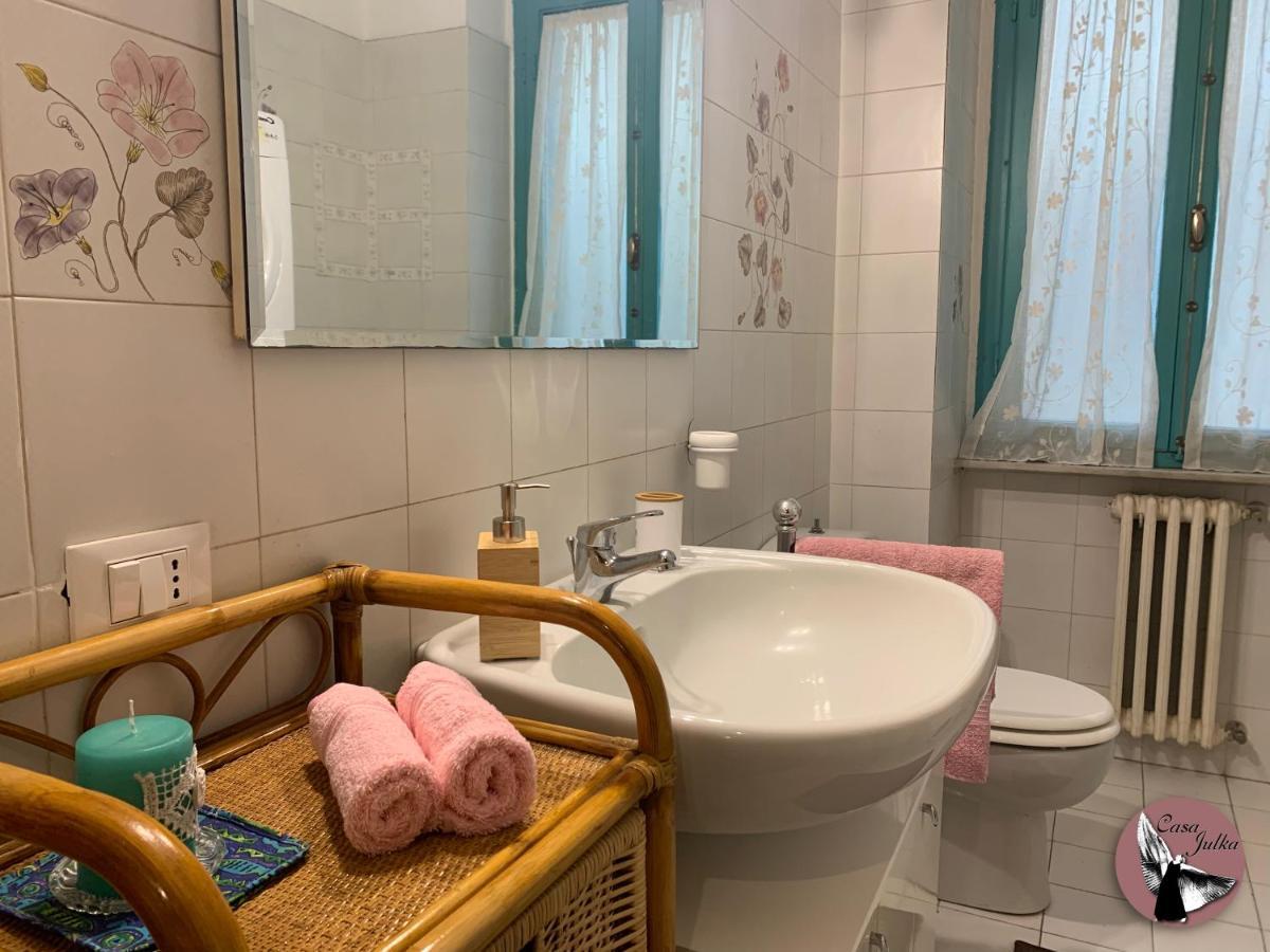 Casa Julka Appartement Livorno Buitenkant foto